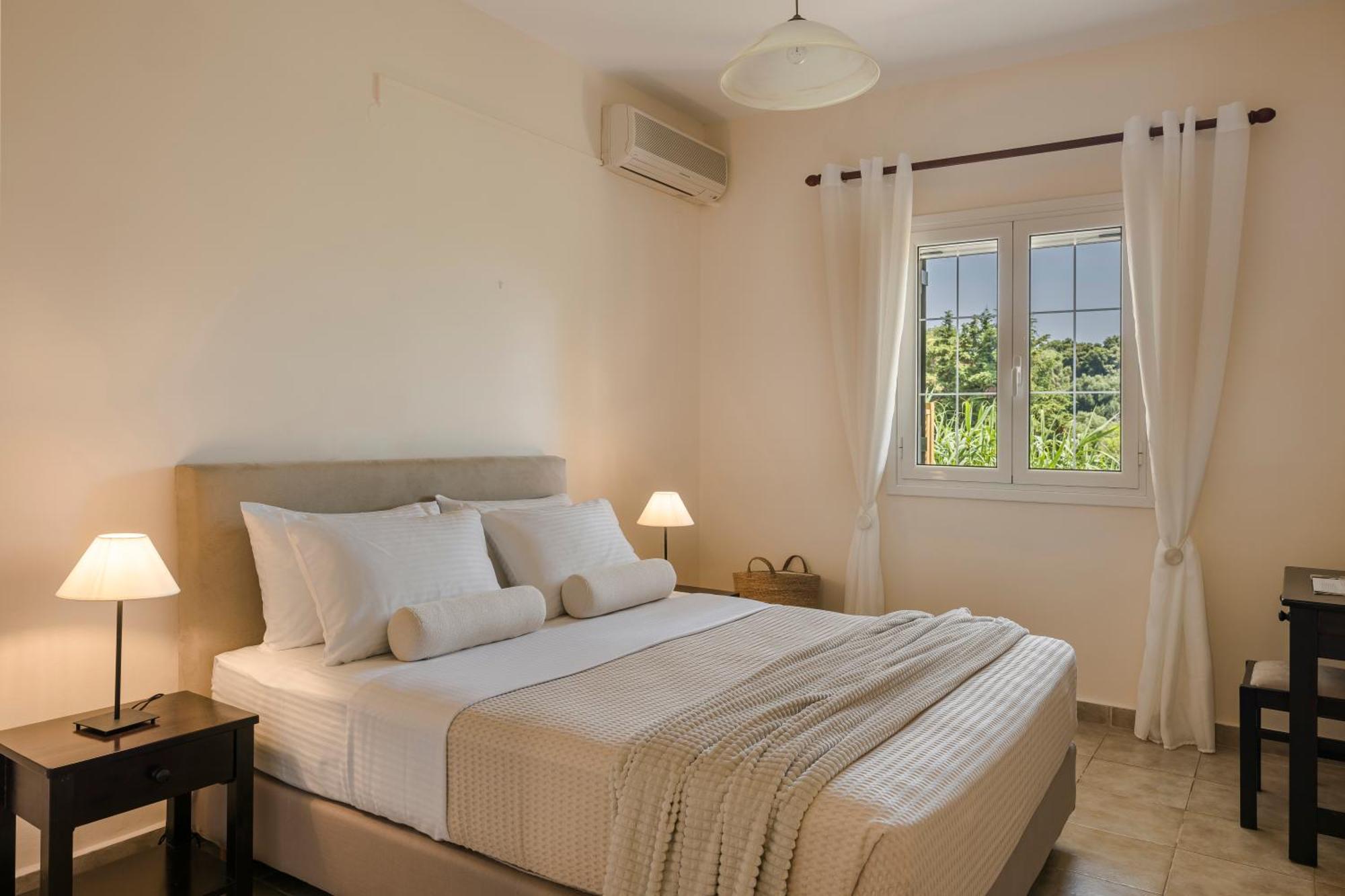 Theros Retreat Spartia  Dış mekan fotoğraf